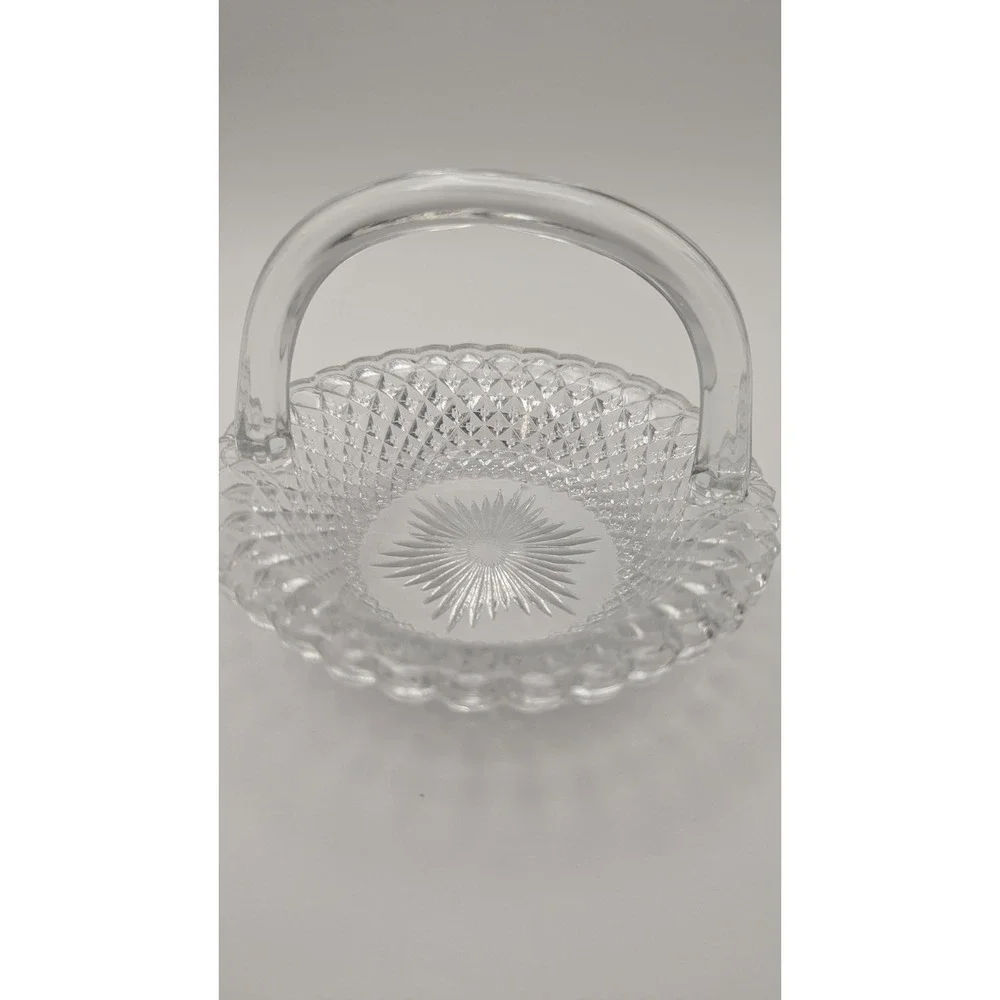 Vintage Clear Manganese Glass Basket Handled‎ Candy Dish UV Glow Starburst